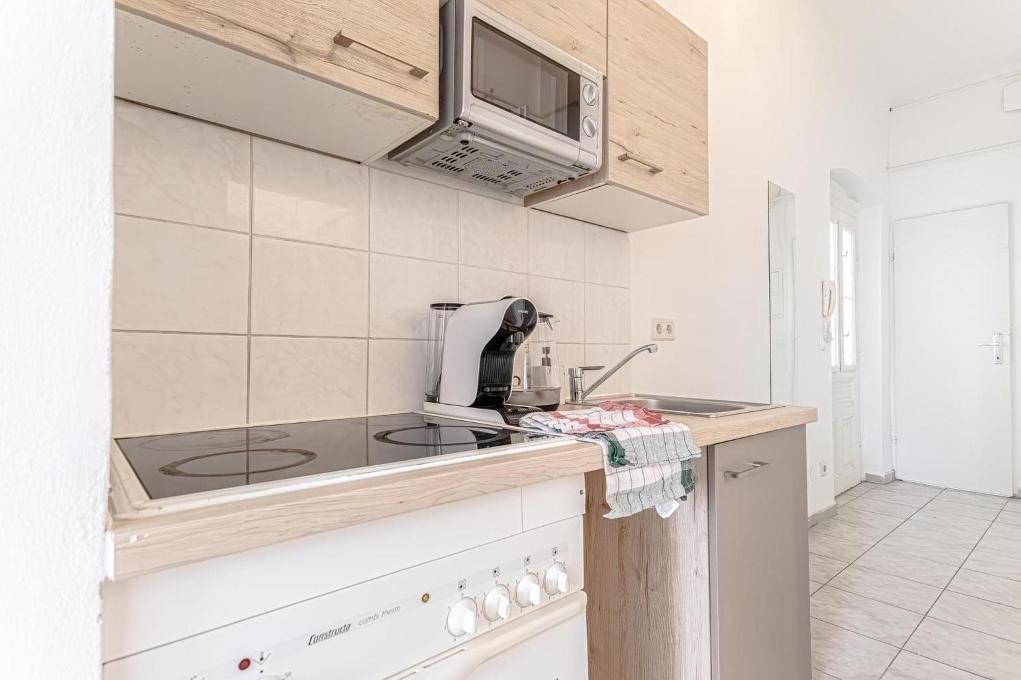 Explore Vienna 2Br And 1Lr Retreat Near Westbahnhof Exterior foto